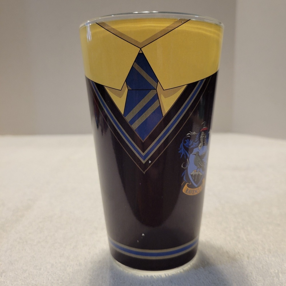 Warner Bros. Harry Potter Ravenclaw house glass tumbler